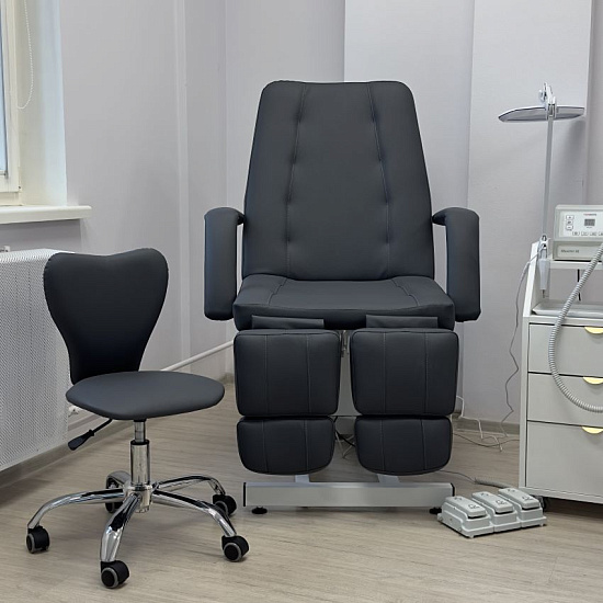 Стулья мастера педикюра: Перфекто для педикюра на низком подъемнике (VLK 700, хром) за 315 руб. Фото 3