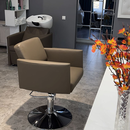 Парикмахерские кресла: Больсена (VLK 700, на пятилучии) за 750 руб. Фото 6