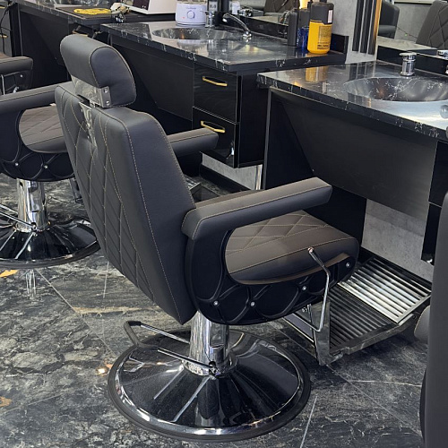 BARBERSHOP. Фото 5