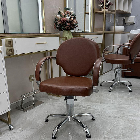 Парикмахерские кресла: Асти (ECO PE 402, на пятилучии) за 650 руб. Фото 5