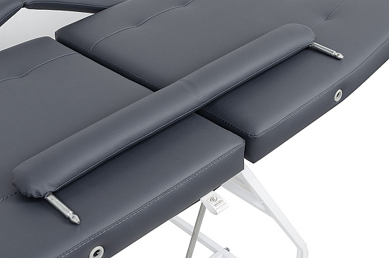 Кресла и кушетки косметологические: Кресло Комфорт (с отверстием для лица, MADRAS 06) за 900 руб. Фото 9